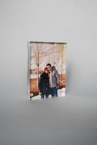 Magnetic photo frames